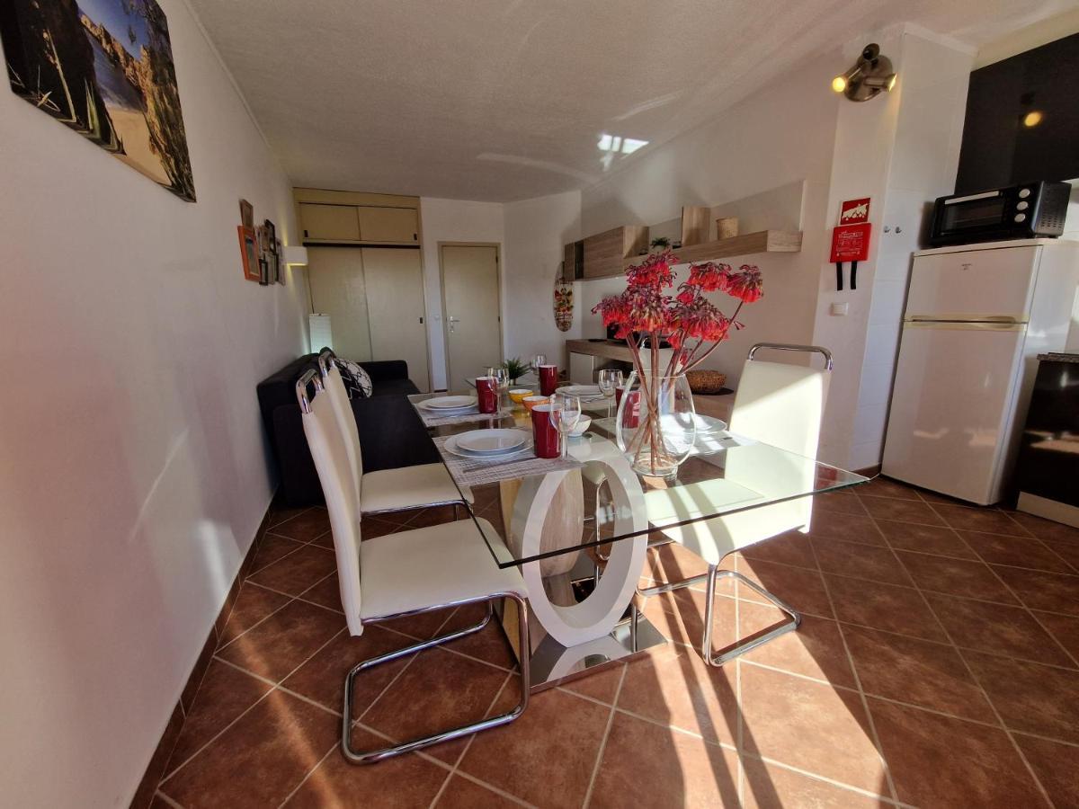 Pleasant T1 With Open View In A Calm Area Apartment อัลวอร์ ภายนอก รูปภาพ
